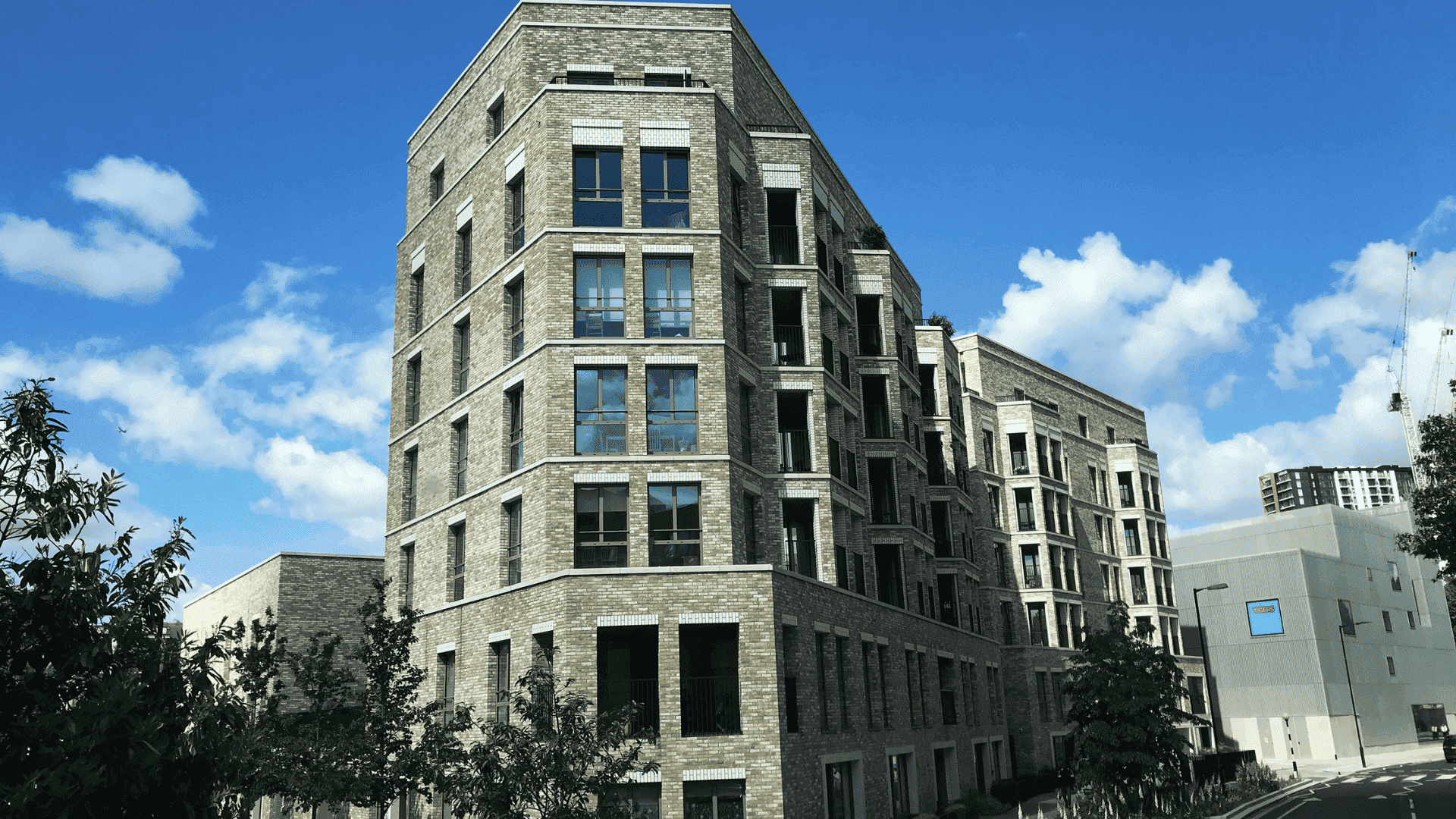 Modern Townhouse for Rent in Mahogany, Calgary